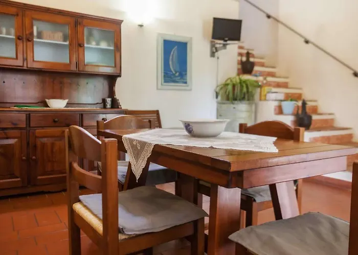 Nyaraló Casale Le Pitte